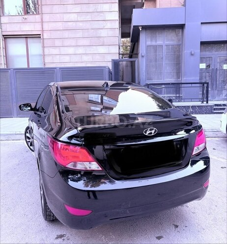Hyundai Accent 2017, 70,000 km - 1.6 л - Bakı