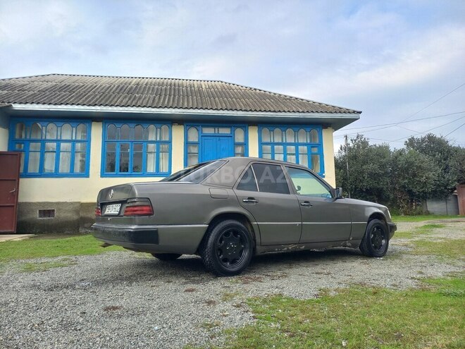 Mercedes 230 E 1990, 670,000 km - 2.3 л - Lənkəran