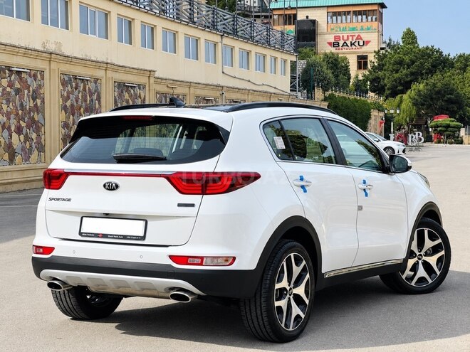 Kia Sportage 2018, 172,512 km - 2.0 l - Bakı