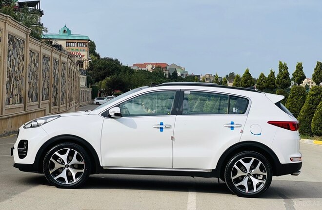 Kia Sportage 2018, 172,512 km - 2.0 l - Bakı