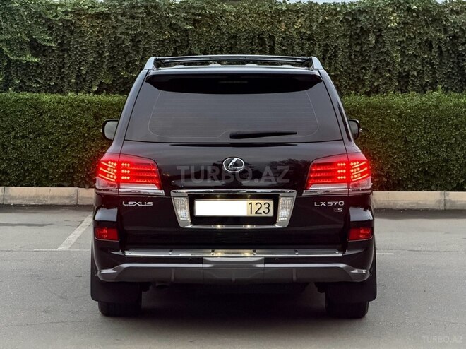 Lexus LX 570 2014, 81,000 km - 5.7 l - Gəncə