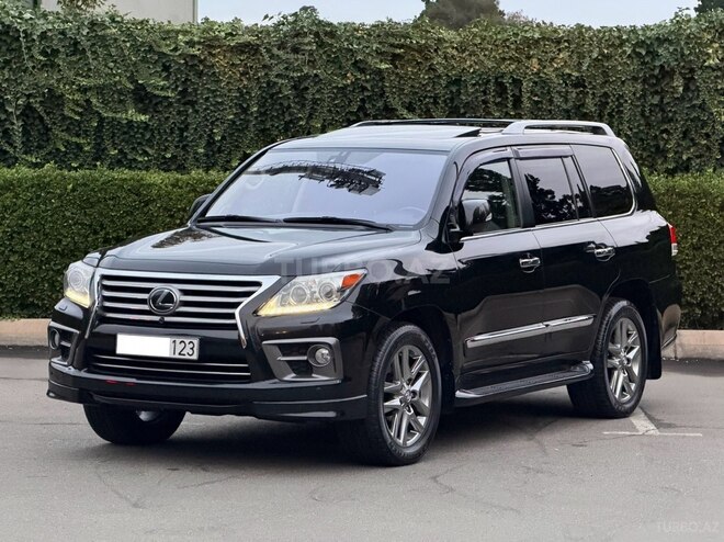 Lexus LX 570 2014, 81,000 km - 5.7 l - Gəncə
