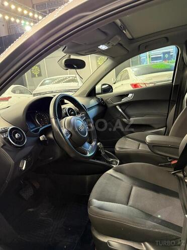 Audi A1 2014, 95,000 km - 1.4 л - Bakı