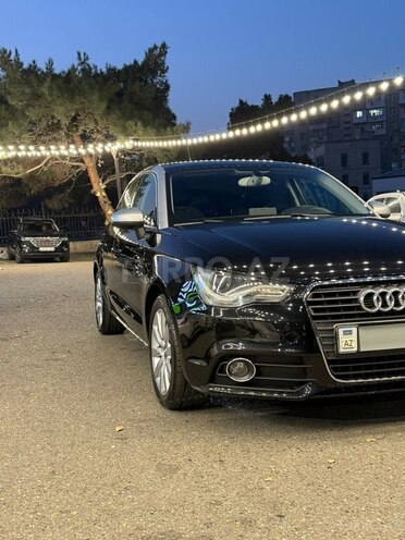 Audi A1 2014, 95,000 km - 1.4 л - Bakı