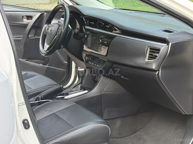 Toyota Corolla 2014, 148,123 km - 1.8 l - Bakı