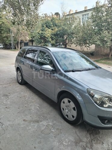 Opel Astra 2005, 245,000 km - 1.4 л - Bakı