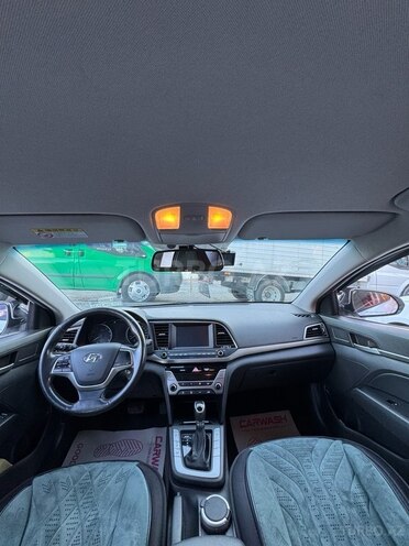 Hyundai Elantra 2016, 196,800 km - 1.6 l - Bakı