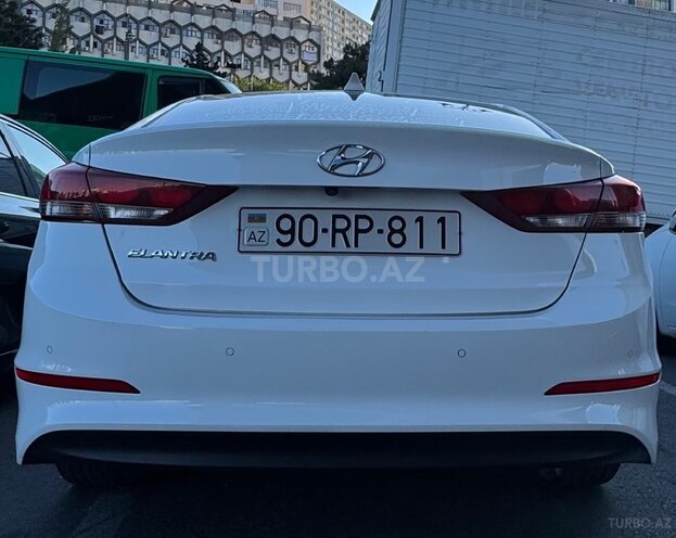 Hyundai Elantra 2016, 196,800 km - 1.6 l - Bakı