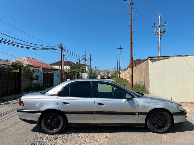 Opel Omega 1996, 356,444 km - 2.0 л - Babək