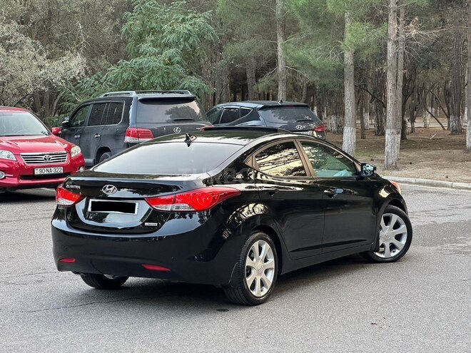 Hyundai Elantra 2012, 287,452 km - 1.8 l - Sumqayıt