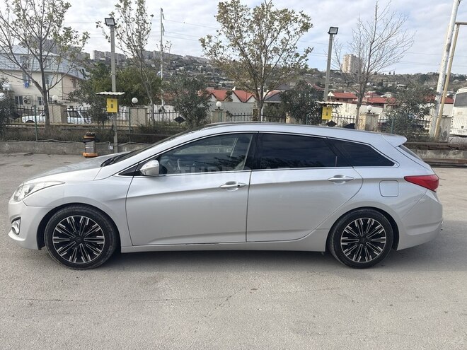 Hyundai i40 2011, 328,000 km - 1.7 л - Bakı