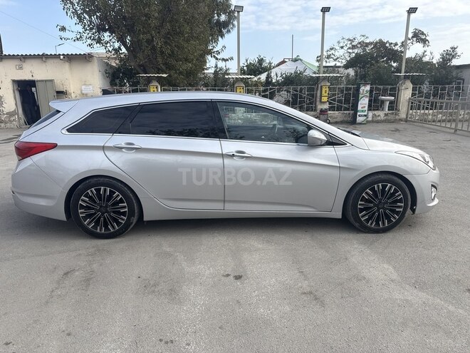 Hyundai i40 2011, 328,000 km - 1.7 л - Bakı