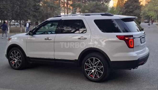 Ford Explorer 2013, 258,000 km - 3.5 л - Bakı