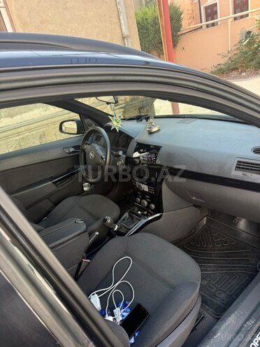 Opel Astra 2006, 201,000 km - 1.6 l - Bakı