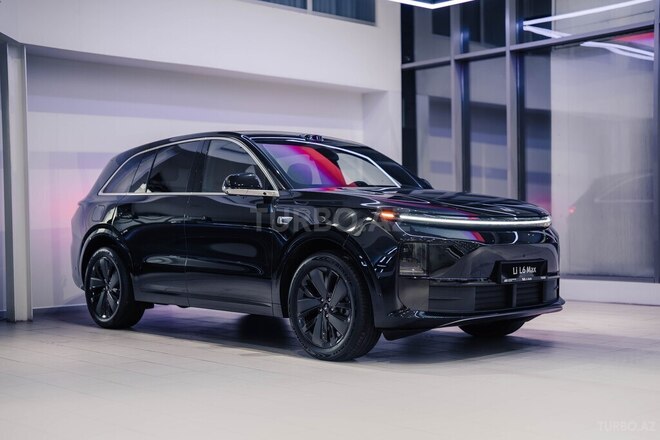Li Auto L6