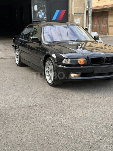 BMW 735 2000, 282,000 km - 3.5 л - Bakı