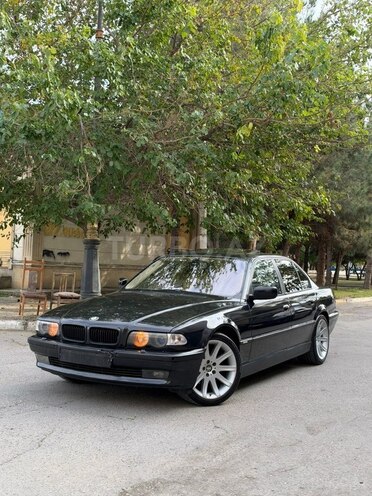 BMW 735 2000, 282,000 km - 3.5 л - Bakı