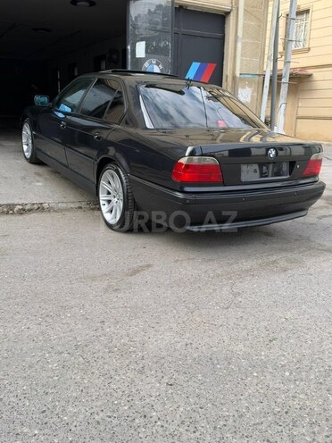 BMW 735 2000, 282,000 km - 3.5 л - Bakı