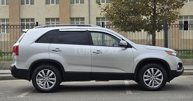 Kia Sorento 2010, 245,000 km - 2.0 l - Bakı