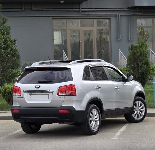 Kia Sorento 2010, 245,000 km - 2.0 l - Bakı