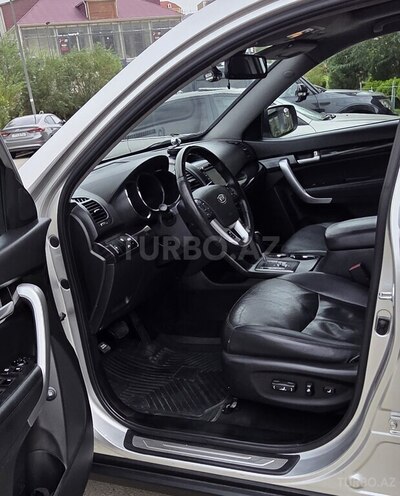 Kia Sorento 2010, 245,000 km - 2.0 l - Bakı