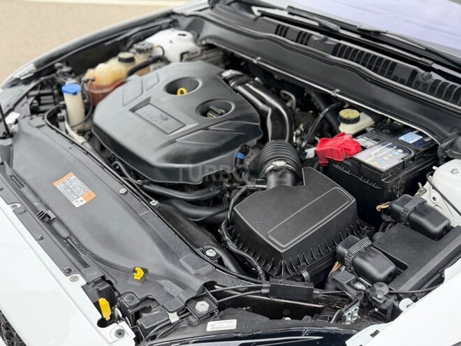 Ford Fusion (North America) 2015, 160,000 km - 2.0 л - Gəncə