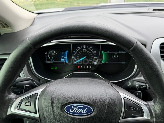 Ford Fusion (North America) 2015, 160,000 km - 2.0 л - Gəncə