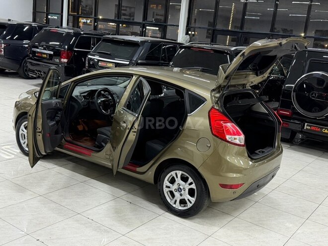 Ford Fiesta 2013, 91,000 km - 1.6 л - Sumqayıt