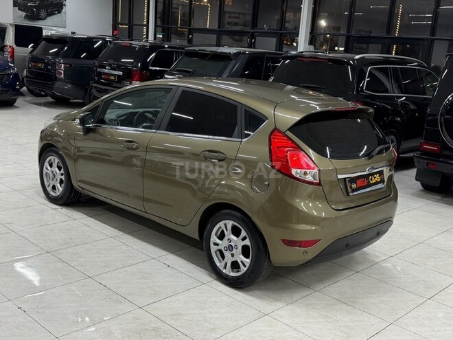 Ford Fiesta 2013, 91,000 km - 1.6 л - Sumqayıt
