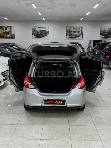 Nissan Tiida 2011, 168,000 km - 1.5 л - Sumqayıt