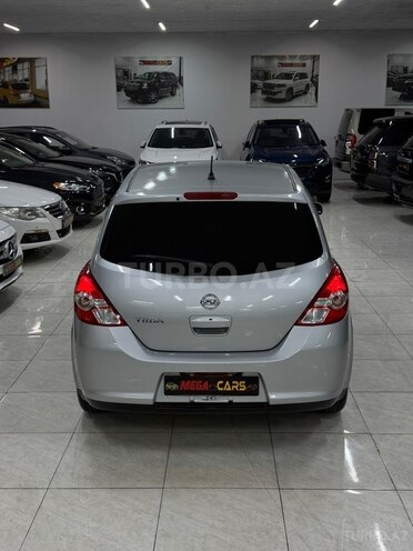 Nissan Tiida 2011, 168,000 km - 1.5 л - Sumqayıt