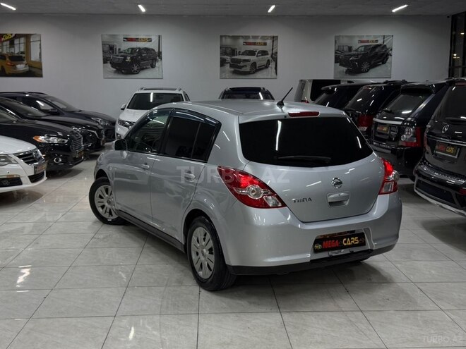 Nissan Tiida 2011, 168,000 km - 1.5 л - Sumqayıt