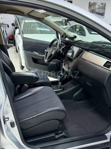Nissan Tiida 2011, 168,000 km - 1.5 л - Sumqayıt