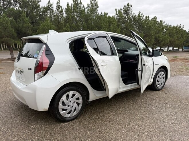 Toyota Aqua 2016, 64,000 km - 1.5 l - Bakı