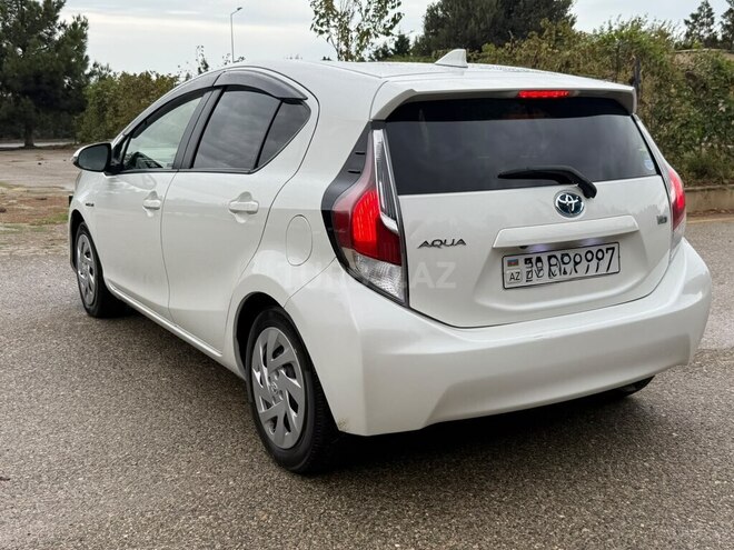 Toyota Aqua 2016, 64,000 km - 1.5 l - Bakı