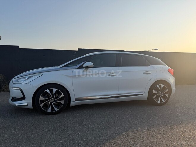 Citroen DS5 2013, 75,000 km - 1.6 l - Bakı