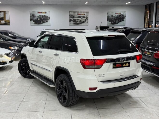 Jeep Grand Cherokee 2011, 193,000 km - 3.6 l - Sumqayıt