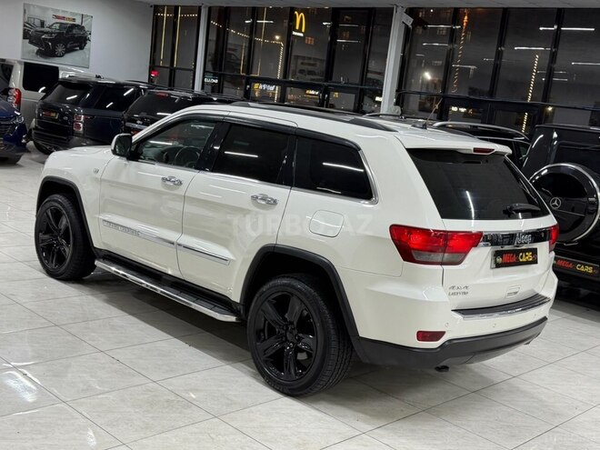 Jeep Grand Cherokee 2011, 193,000 km - 3.6 l - Sumqayıt