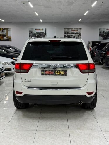 Jeep Grand Cherokee 2011, 193,000 km - 3.6 l - Sumqayıt