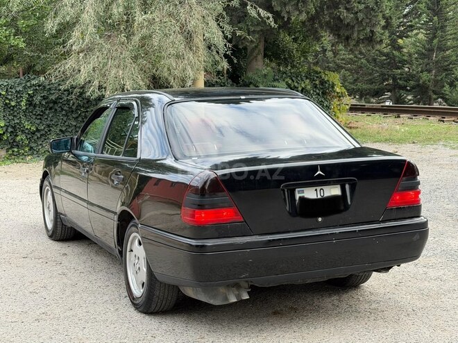 Mercedes C 200 1995, 444,222 km - 2.0 l - Bakı