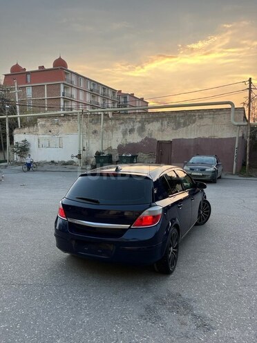 Opel Astra 2006, 287,000 km - 1.4 l - Bakı