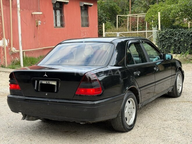 Mercedes C 200 1995, 444,222 km - 2.0 l - Bakı