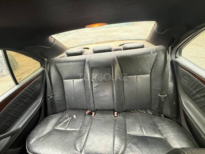Mercedes E 220 1999, 631,000 km - 2.2 л - Bakı