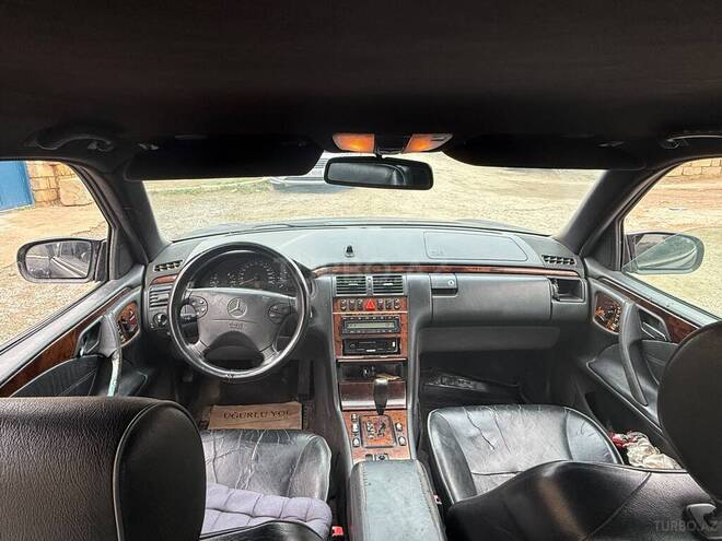 Mercedes E 220 1999, 631,000 km - 2.2 л - Bakı