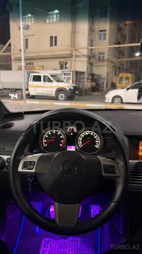 Opel Astra 2005, 216,000 km - 1.4 л - Bakı