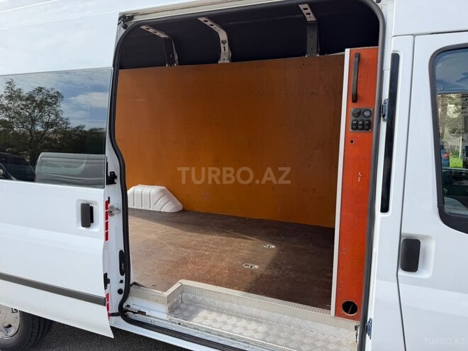 Ford Transit 2012, 221,000 km - 2.2 л - Bakı