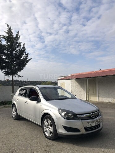 Opel Astra 2010, 316,780 km - 1.3 l - Bakı