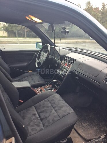 Mercedes C 200 1997, 380,000 km - 2.0 l - Qəbələ