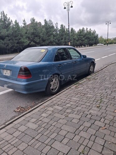 Mercedes C 200 1997, 380,000 km - 2.0 l - Qəbələ