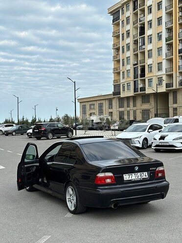 BMW 530 2001, 274,400 km - 3.0 л - Sumqayıt